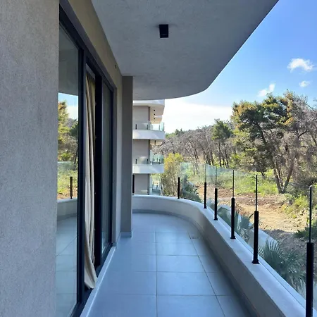 Girasole Apartment,steps From Sea *